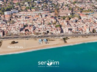 Etagenwohnung in Paseo prat de la riba 65. Exclusivo piso en primera línea de mar en el masnou