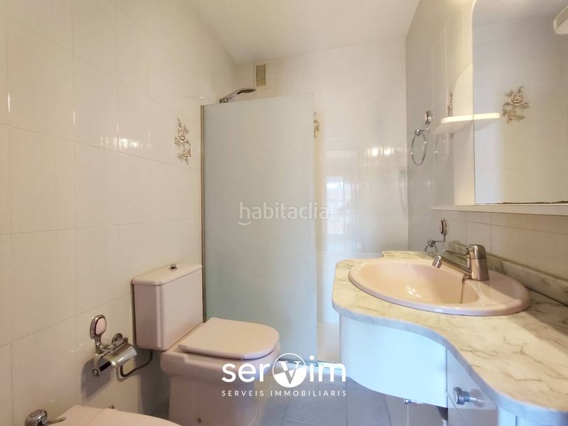 Foto e4611c66-c14e-4678-8708-d55e7a98c45b. Casa amb aparcament a Taialà - Germans Sabat Girona