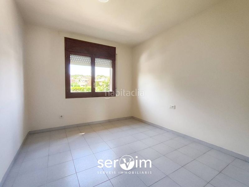 Foto f31f5a90-6a9c-46da-8e7f-5e3feb31d3cf. Casa amb aparcament a Taialà - Germans Sabat Girona
