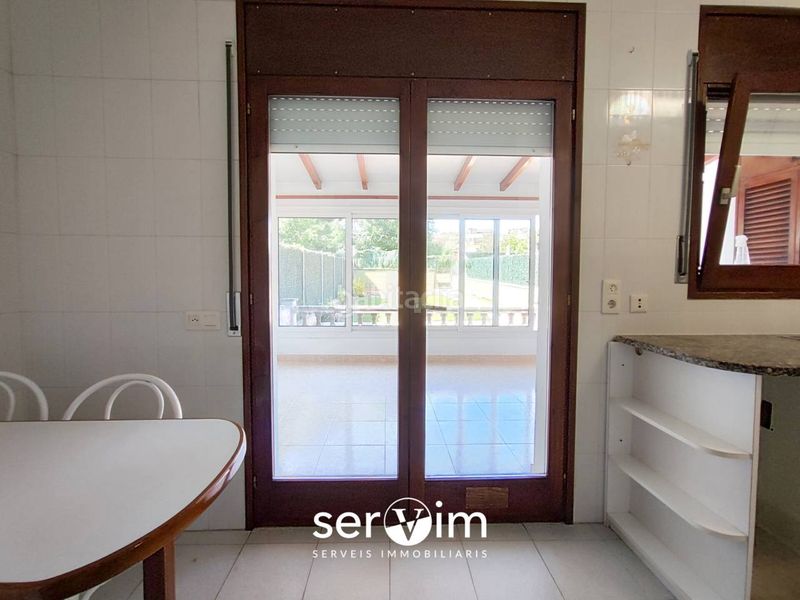 Foto f9593a2b-1368-4629-a303-63fd8e626d68. Casa amb aparcament a Taialà - Germans Sabat Girona