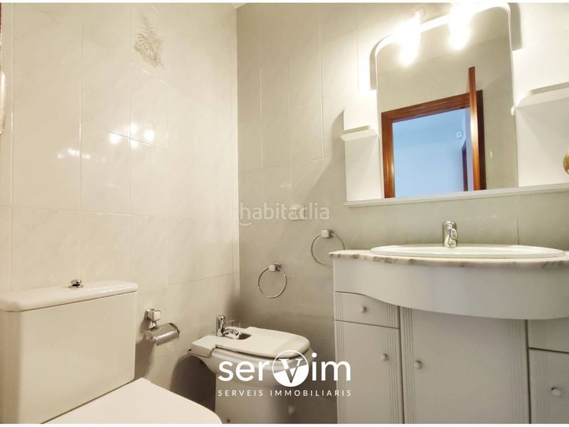 Foto fb4b103d-e5bf-4e5e-871a-545c765e635d. Casa amb aparcament a Taialà - Germans Sabat Girona