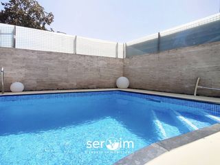 Casa adossada a Eixample Sud-Migdia. Excepcional casa completamente reformada en la zona de palau con