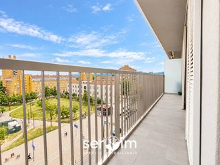 Flat  Calle emili grahit. Piso en venta en emili grahit  eixample de girona