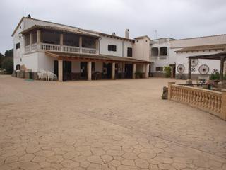 Mas à Lloret de Vista Alegre. Granja escuela en lloret de vistalegre