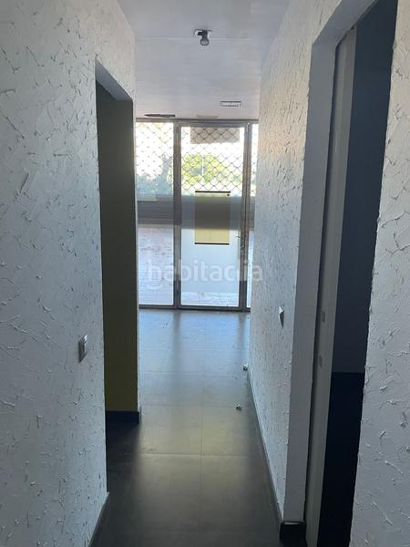 Foto a82c5d51-37e9-4edd-a0fa-46964f8152da. Alquiler local comercial local en alquiler en Poble Sec Igualada