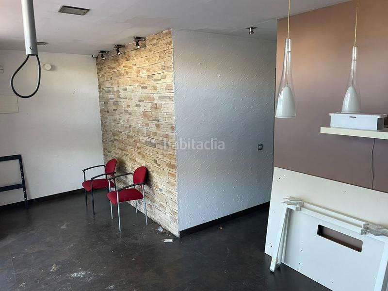 Foto c8544fd5-f835-4961-886b-197cdab05f11. Alquiler local comercial local en alquiler en Poble Sec Igualada