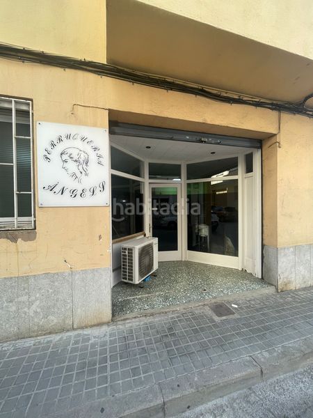 Foto c4014329-f7a2-4da5-b876-de16e350dea7. Local comercial a Vilanova del Camí