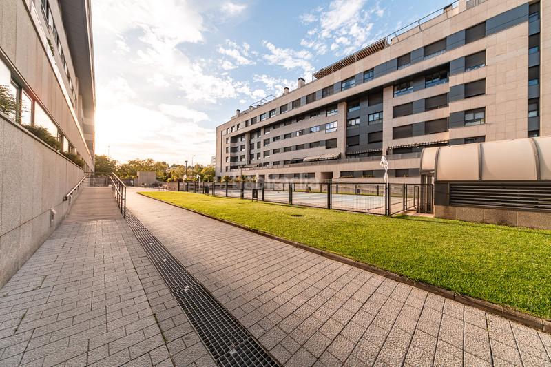 Foto 99833495-8782-485c-b2ba-5fba5d8920be. Appartement mit heizung parking pool in Juncal Torrejón de Ardoz