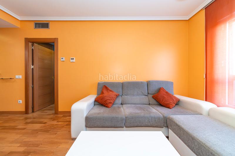 Foto e252c456-1d83-4d8c-825b-7284867b2162. Appartement mit heizung parking pool in Juncal Torrejón de Ardoz