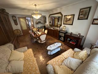 Pis a Centro. Piso en venta en josé álvarez de castro