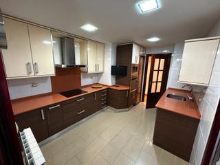Location Appartement  Calle de francisco suay. ?? ¡ideal para personas que buscan espacio, confort y buena ubic