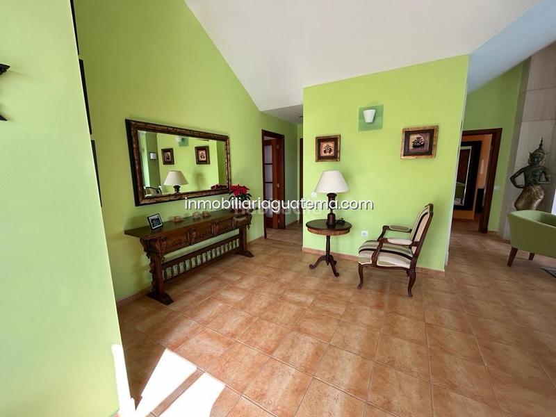 Foto 565a5525-edd2-4620-b63d-6e910a5fe17a. Chalet  en venta , Corralejo en Corralejo Oliva (La)