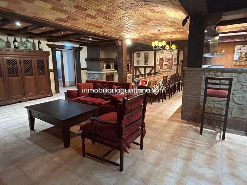 Foto d5e3e142-bdb3-41dd-b957-ddfcf463ec72. Chalet  en venta , Corralejo en Corralejo Oliva (La)