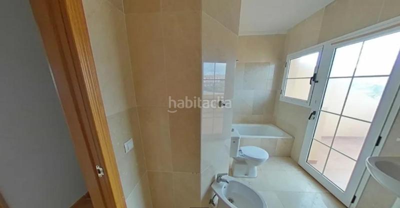 Foto cd068625-56d7-4ca0-9b53-de64091ce186. Casa adosada chalet adosado en venta , costa en Caleta de Fuste Antigua