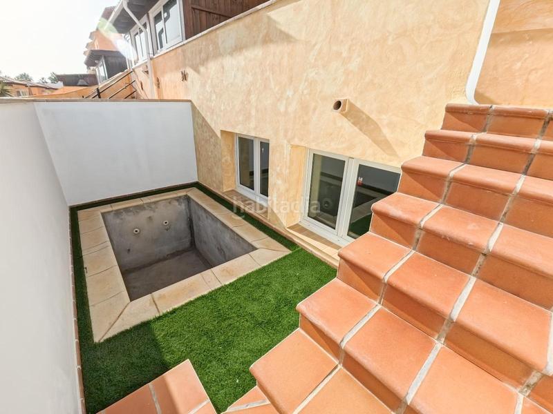 Foto a13a5b0a-6a1a-4f4d-84fc-3ae8baa00f37. Casa adossada amb aparcament piscina a Corralejo Oliva (La)