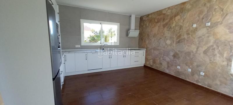 Foto b60f710b-c5df-4ab3-bfaf-e9b725db9642. Chalet hermosa casa en venta , Triquivijate , en Triquivijate Antigua