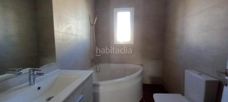 Foto c34b170e-f642-4acf-b60a-dfd7fcf62dda. Chalet hermosa casa en venta , Triquivijate , en Triquivijate Antigua