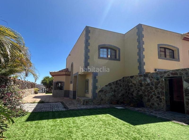 Foto 064811cb-60a1-40f8-b48e-1457535b71bd. Chalet with parking in Salobre Golf San Bartolomé de Tirajana