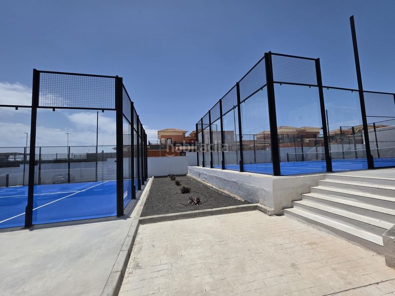 Foto 088a7a72-eede-427f-b4dc-0b52c7a8bd9e. Àtic amb aparcament piscina a Corralejo Oliva (La)