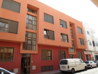 Flat  Calle calle hernán cortés. Piso en venta , zona el charcho , puerto del rosario  venta flas