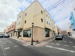 Appartement  Calle calle brújula. Piso en venta , zona centro , corralejo