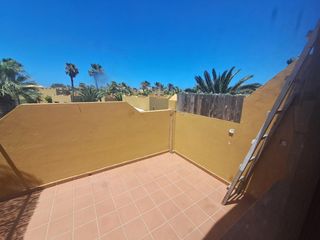 Appartamento in Avenida avenida pedro y guy vandaele 19. Piso en venta , urbanizacion papagayo , corralejo venta flashtip