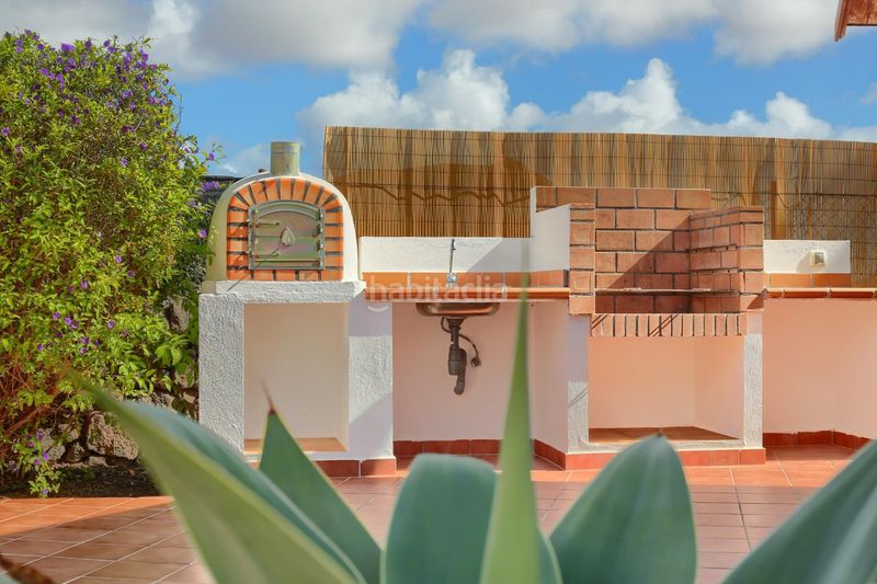 Foto 51362e78-133c-461e-a61a-2dcd5e86b017. Chalet dans calle calle higuera dans La Oliva pueblo Oliva (La)