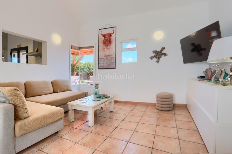 Foto 6f9232a3-6fed-4309-bd8b-efeece807d17. Chalet dans calle calle higuera dans La Oliva pueblo Oliva (La)