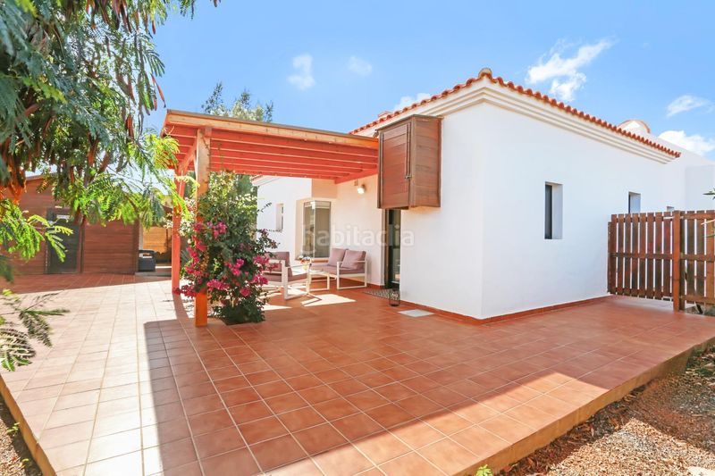 Foto a7058e27-3727-4c95-8556-ace008676179. Chalet dans calle calle higuera dans La Oliva pueblo Oliva (La)