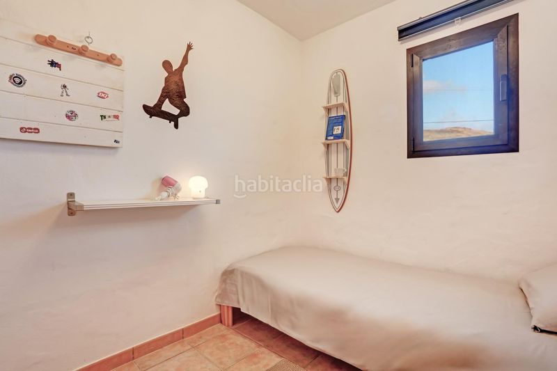 Foto c7b5abd8-adca-496a-b48c-47964fae2781. Chalet dans calle calle higuera dans La Oliva pueblo Oliva (La)