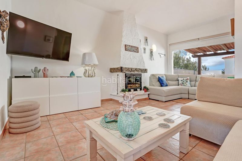 Foto f5f29d09-1d2c-4c3d-91fd-ad42b8d56cc1. Chalet dans calle calle higuera dans La Oliva pueblo Oliva (La)