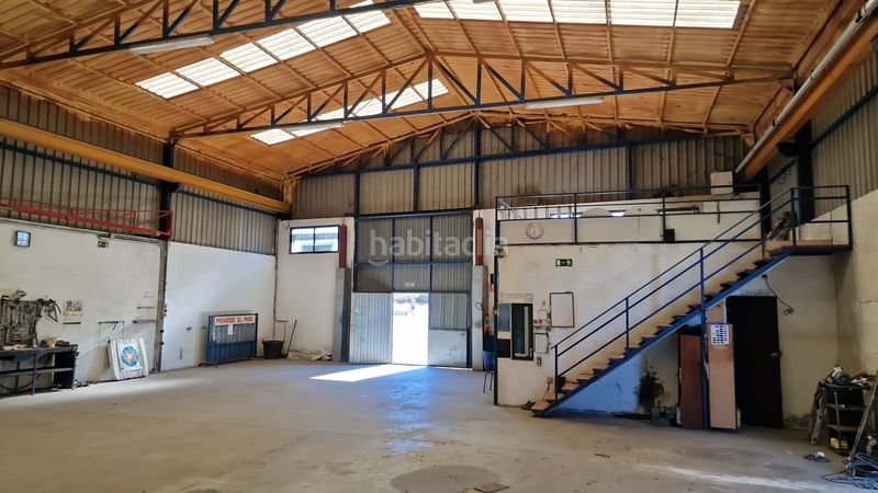 Foto 645a69b3-75e8-4fc1-b1da-e21ee8e76aad. Nau industrial a Velada