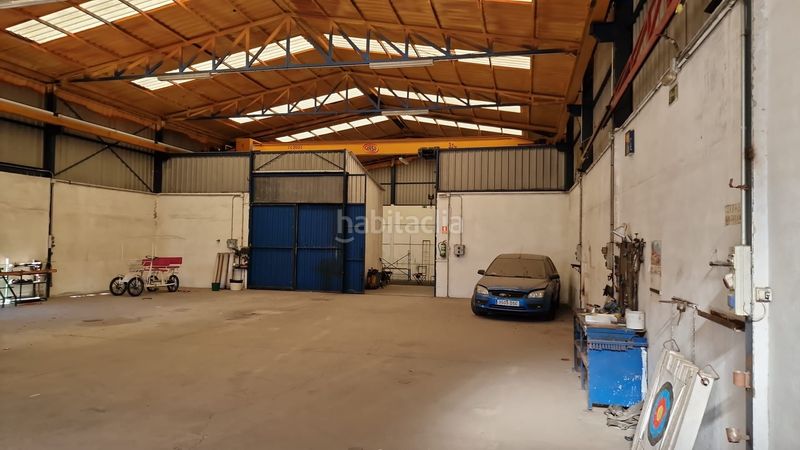 Foto b04d7b47-d965-41a2-bbdf-75d9564520c0. Nau industrial a Velada