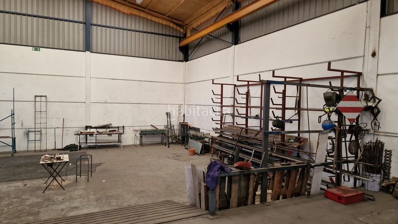 Foto bd426e56-25b8-4784-a704-8e7db340e0dd. Nau industrial a Velada
