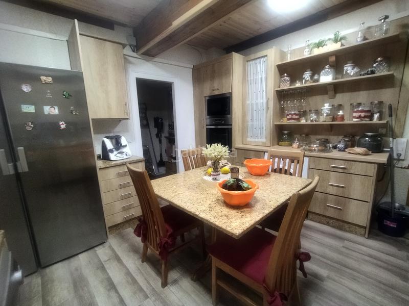 Foto bcf7e26c-e8b2-47c5-8829-ebea4a4a7b5f. Pis amb calefacció a El Pilar-La Estación Talavera de la Reina