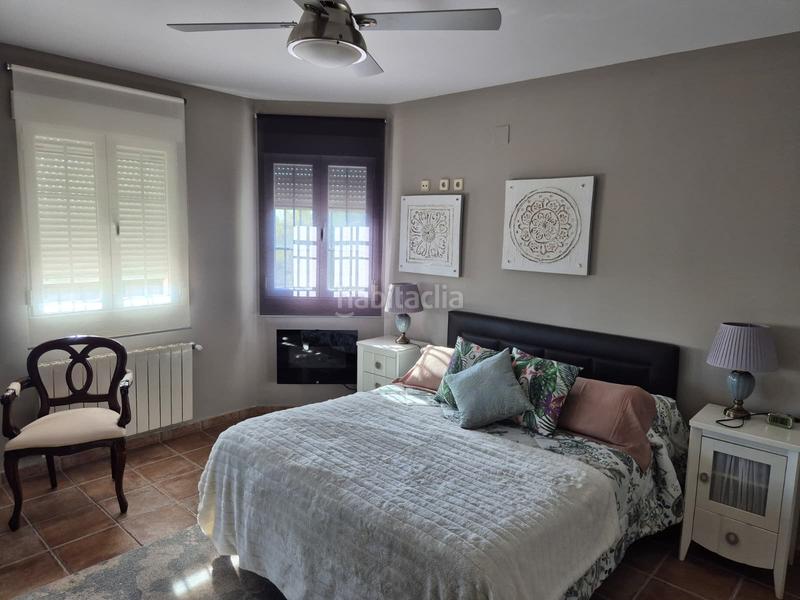 Foto 03ec64e7-005d-4506-8877-6499d373565d. Chalet avda. paralela, urbanización las nieves en Pepino