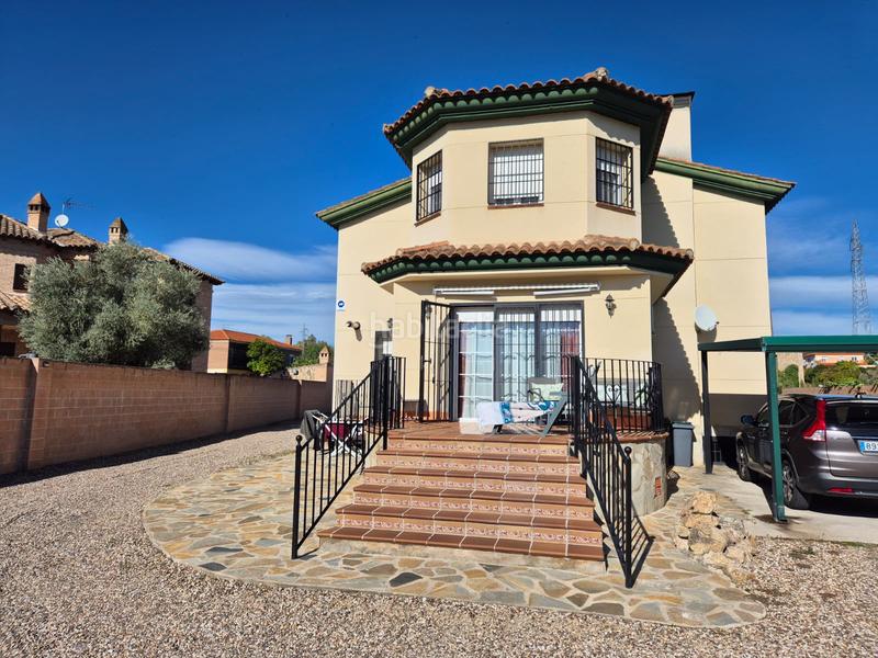 Foto 25986640-5ffc-4d08-a4d7-a23321147697. Chalet avda. paralela, urbanización las nieves en Pepino