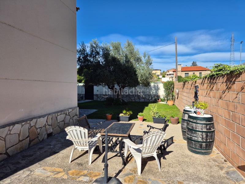 Foto 82d9bb0e-b45d-4b62-8dbc-33b1a64a3465. Chalet avda. paralela, urbanización las nieves en Pepino