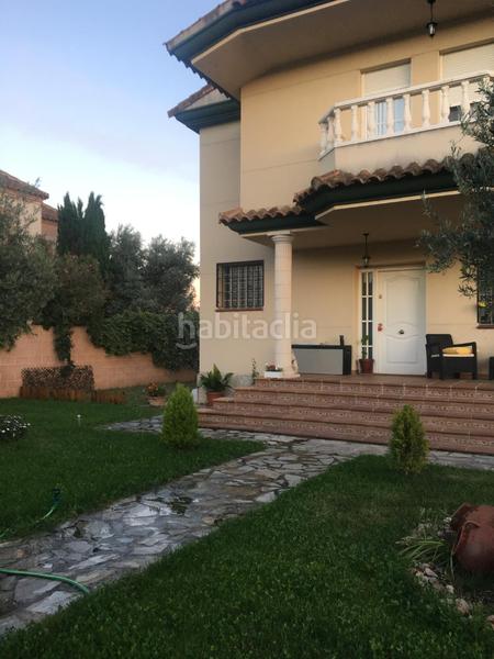 Foto ff3b0bd4-2466-400d-9327-a5afffb39442. Chalet avda. paralela, urbanización las nieves en Pepino