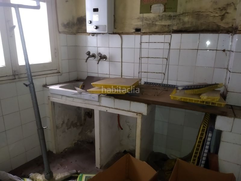 Foto 1d2c8dd1-a91c-40fc-8c4f-8f88c6ce4576. Edificio  céntrico. calle barrio nuevo, en Talavera de la Reina
