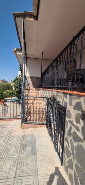 Foto 0d8fc67b-64da-4132-8633-c391cb4be0d1. Alquiler piso ogijares en Ogíjares