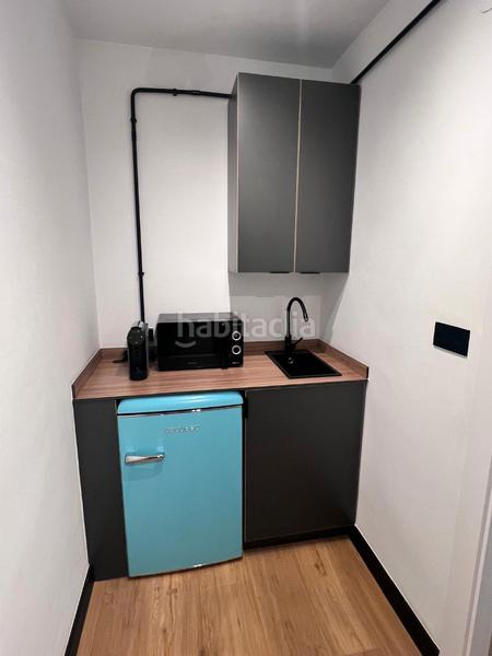 Foto cff0bf80-0ea3-4a50-8483-b338d5666898. Alquiler estudio *! estudios en alquiler living realejo san matias!! *! en Granada