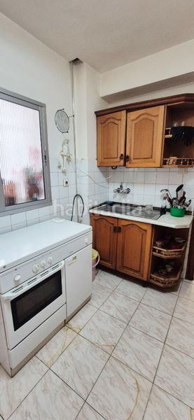 Foto 15f1df06-a91d-4349-b579-39279237f2b9. Pis a calle concha espina 13 a Barrio de Zaidín Granada