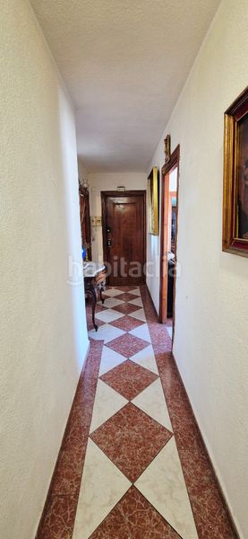 Foto a3eec985-b4c7-4a50-bf2a-3b31c5729d69. Pis a calle concha espina 13 a Barrio de Zaidín Granada