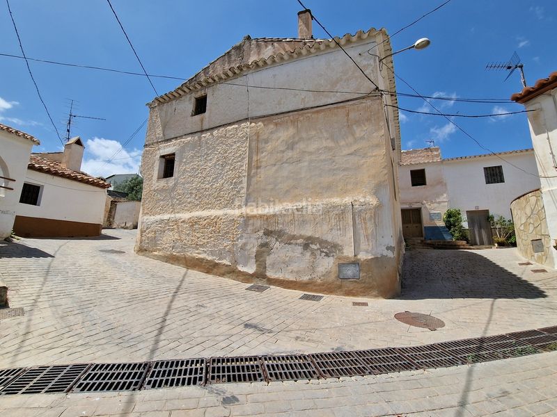Foto bacb3471-00c3-47f0-bc9f-c8d26d47b1e6. Masía en Viñuela