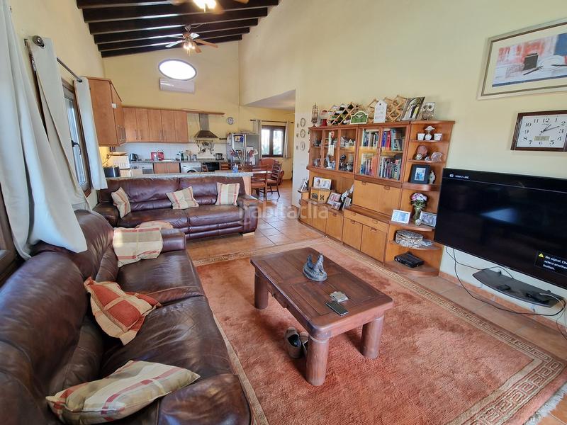 Foto 25f4a53a-930e-4791-a209-468d085882ee. Casa en Alcaucín