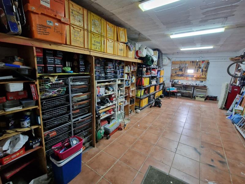 Foto efc4200d-ae98-471a-97d4-b49c7f3f2020. Casa en Alcaucín