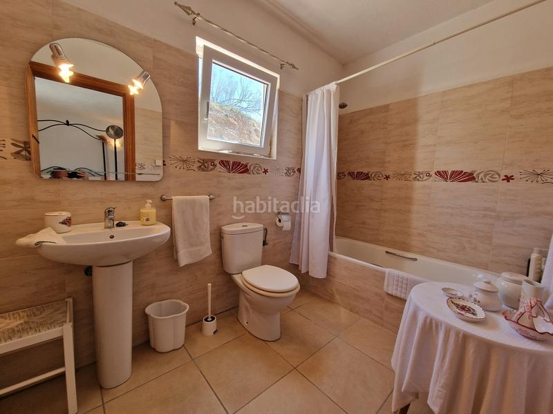 Foto d312a765-b913-4056-b258-eec79cc3b9b3. Casa en Canillas de Aceituno