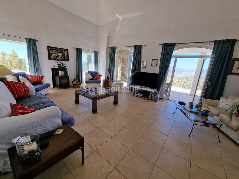 Foto f4fc96bf-452c-4c92-8a51-7959fbea0238. Casa en Canillas de Aceituno