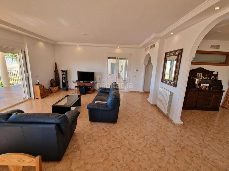 Foto 310e56c9-440c-4e95-b564-92b8b64a4cce. Casa en Periana